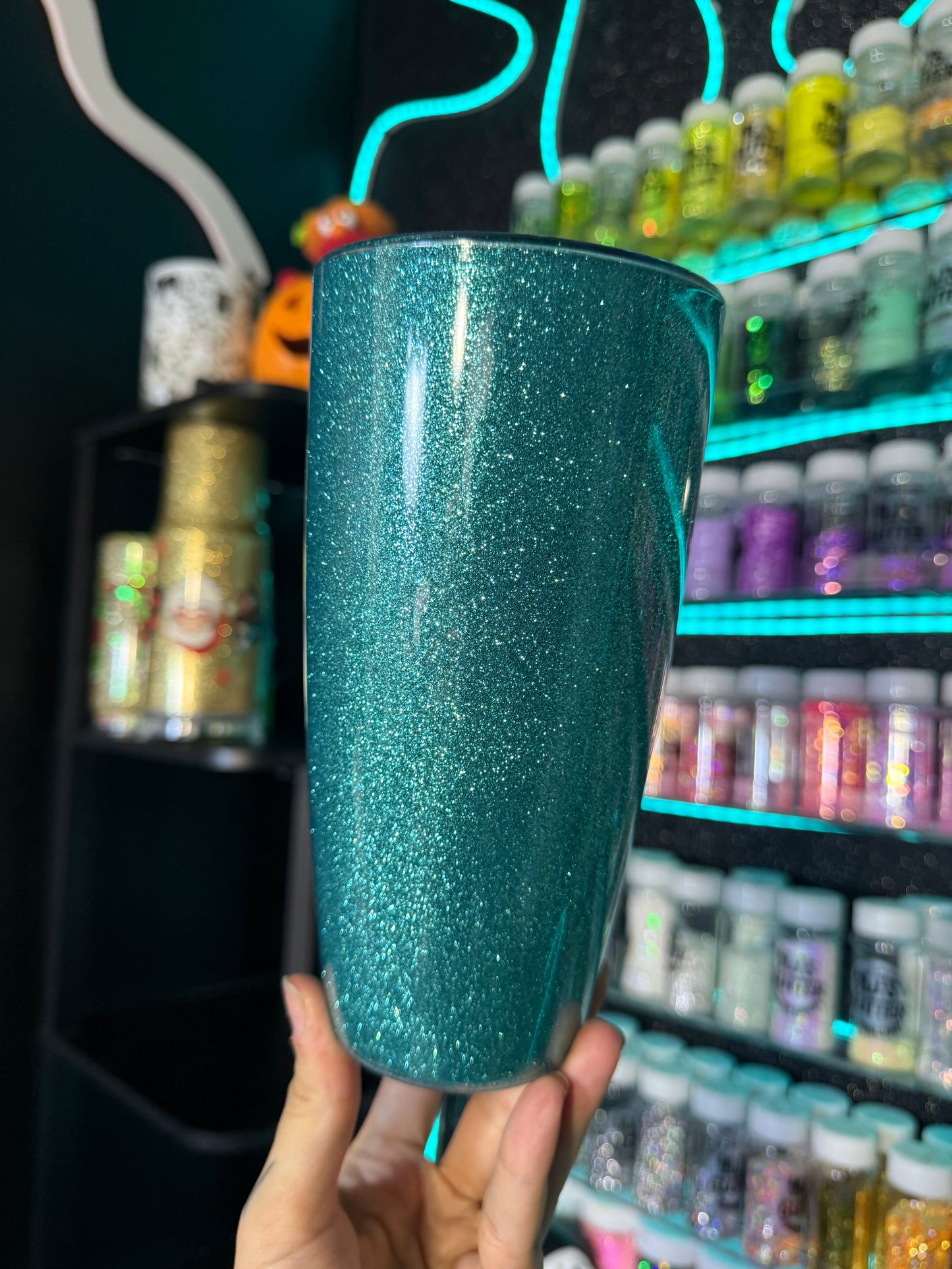 Ready To Ship 24oz Curved Dry Glitter